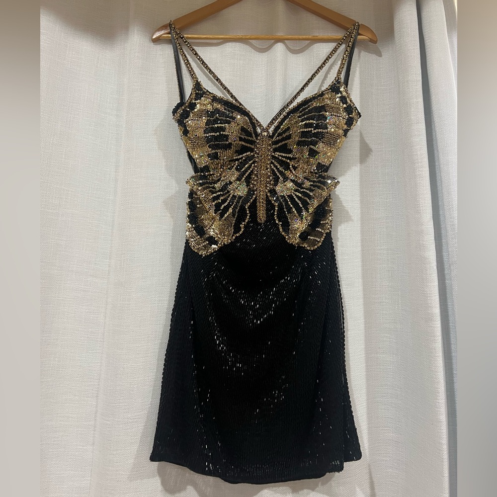 Sherri Hill Butterfly Cocktail